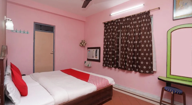 Номер Standard Capital O 6077 Hotel Ashraya