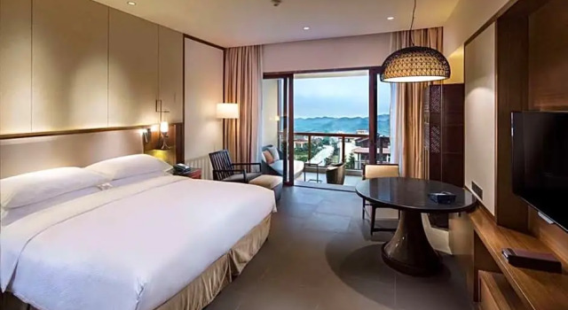Номер Deluxe с видом на горы Hilton Huizhou Longmen Resort
