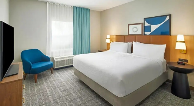 Двухместный люкс c 1 комнатой Staybridge Suites - Auburn - University Area by IHG