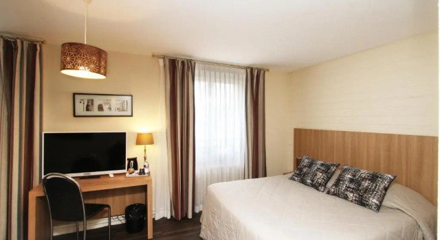 Трёхместный номер Standard Hôtel La Réserve