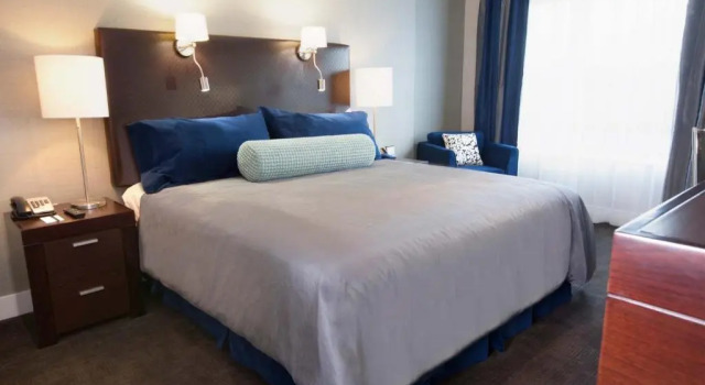 Номер Standard Sandman Signature Langley Hotel
