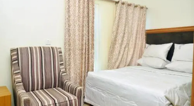 Jagton Platinum Suites, Prenota Hotel Hotel a Bwari con parcheggio, Parcheggio