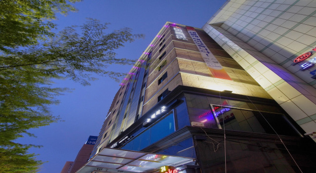Lex Tourist Hotel