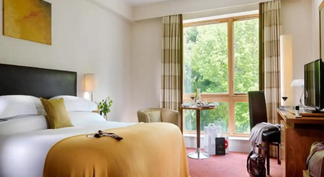 Номер Standard Manor West Hotel & Leisure Club