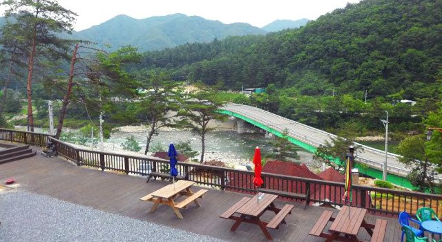 Yeongwol Shu Pension, Prenota Hotel Pyeongchang Gangwon-Do