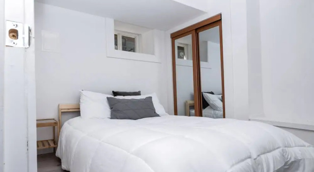 Cosy 1 Bedroom Suite in Leslieville, Varaa Hotelli Toronto 