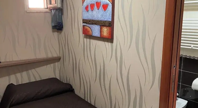 Номер Classic Golden Dreams B&B