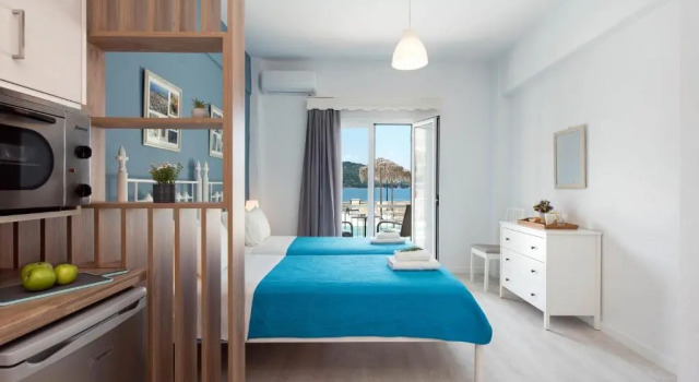 Студия с видом на море Marika Apartments