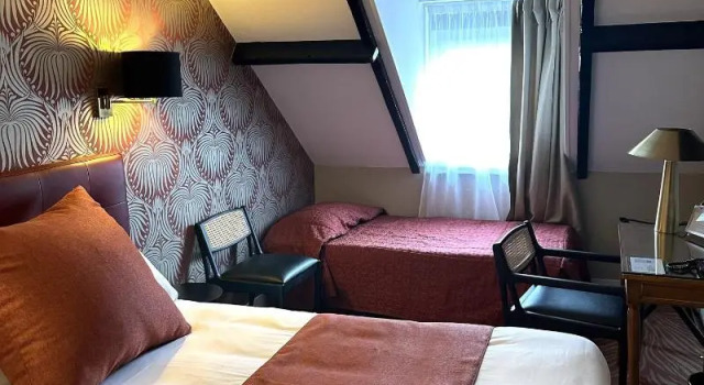Четырёхместный номер Standard Churchill Hotel Bayeux Centre