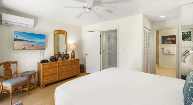 Maui Kamaole J-104 - Renovated, Private Ground Floor Unit, Two Lanais, Split AC!, Забронировать Апартаменты/квартира Уэйлея Мауи