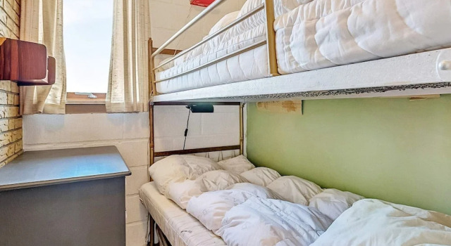 6 Person Holiday Home in Hadsund, Rezervasyon Tatil Evi Vestjylland otoparklı oteller, Otopark