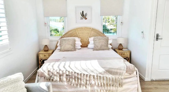 Lillypilly Bed and Breakfast, Book Hotel Hotels in Mooloolaba with Parking, Parking