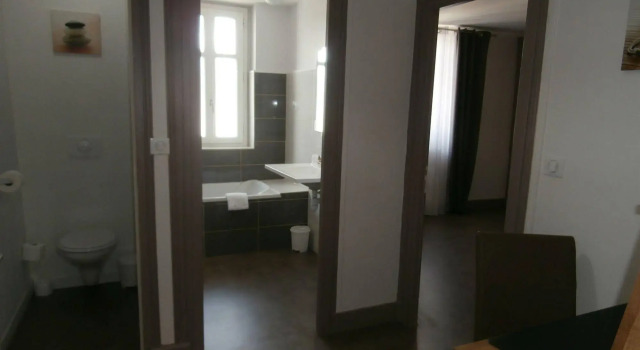 Art Hotel Tendance, Забронировать Отель Отели Лиможа с парковкой, рядом с Церковь Сен-Мишель-де-Лион, Парковка