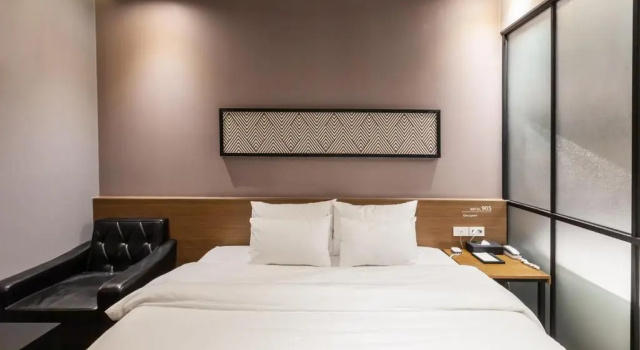 Двухместный номер Standard Brown Dot Hotel Beomil