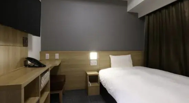 Номер Economy Dormy Inn Hiroshima Annex