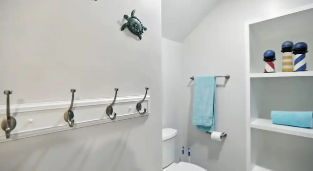 Коттедж Charming Seabrook Island Retreat 3 Bedroom Home