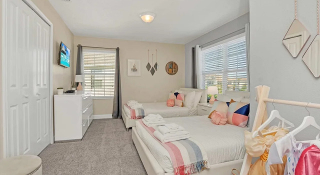 Номер Standard Lake View and Mickey Room! Stunning Home! #5sl851