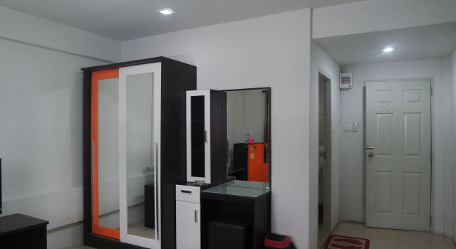 OYO 75414 KJS Pattaya