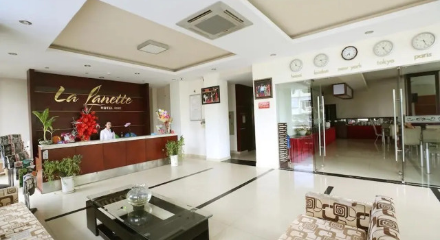 Hue Smile Hotel, Забронировать Отель Хюэ Тхыатхьен-Хюэ, рядом с Redemptorist Church