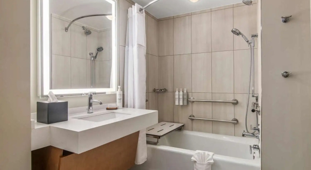 Люкс Embassy Suites by Hilton Albuquerque