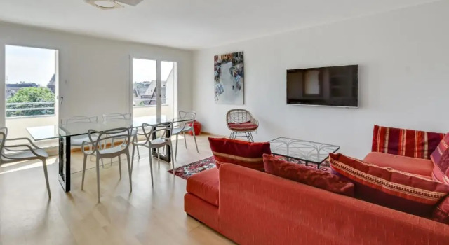 Le Saint-Eloi Luxury Apt private parking with AC 6 pers Colmar old town