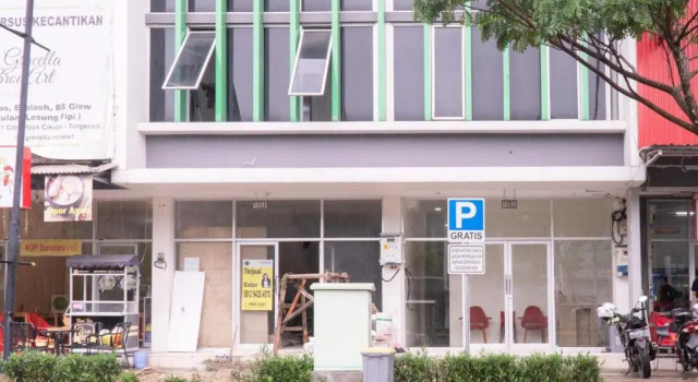 RedDoorz @ Garden Boulevard Citra Raya Tangerang, Rezerwuj Hotel Hotele w Tigaraksa z parkingiem, Parking