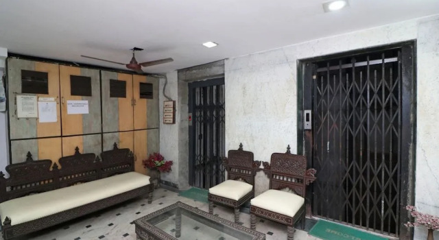 OYO Flagship 19330 Hotel Aria Executive Bara Bazar