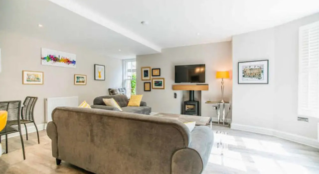 21A Luxury Apartment