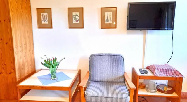 Gschwendtnerhof Hoffmann Appartement 9, Varaa Huoneisto Hotellit Baijeri pysäköinnillä, Pysäköinti