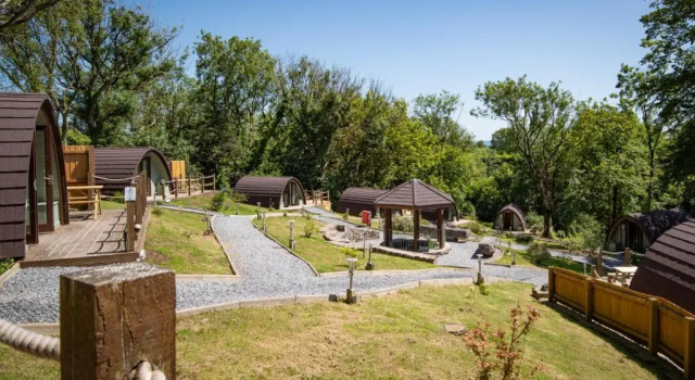 Pods @ Broadway, Book Hotel Laugharne Carmarthenshire