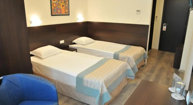 Номер Standard Hotel Burgas Free University