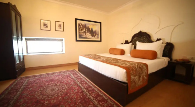 Номер Standard с видом на реку Amritara Suryauday Haveli