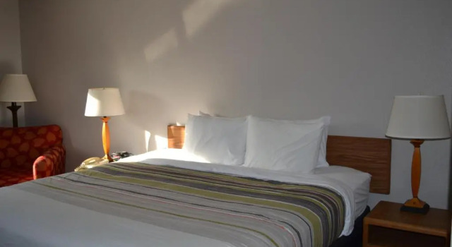 Номер Standard Country Inn & Suites by Radisson, Fairview Heights, IL