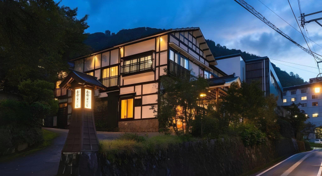 Otowaya Ryokan, Boek Hotel Yuzawa 