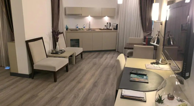 Полулюкс MY Hotel
