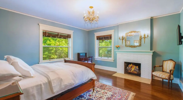 Люкс Marthas Bed and Breakfast