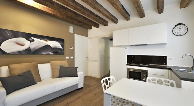 St. Mark'S Suite