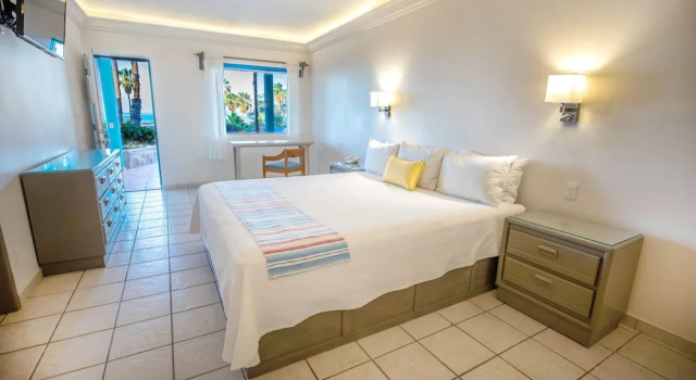 Люкс с видом на океан Hotel Oasis