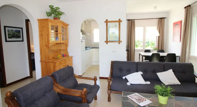 House With Outdoor Studio in Quiet Sector of Empuriabrava