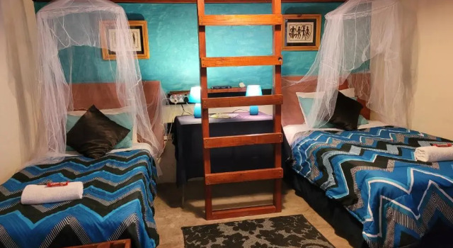 Aberdeen Self Catering, Prenota Hotel Aberdeen Eastern Cape