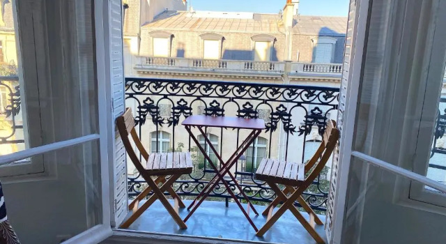 Апартаменты Outstanding 2 bedrooms with a terrific Eiffel Tower view