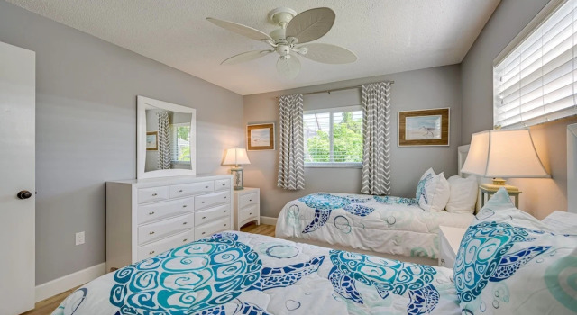 Englewood Oasis w/ Screened Lanai + Outdoor Pool!, Varaa Hotelli Englewood Florida