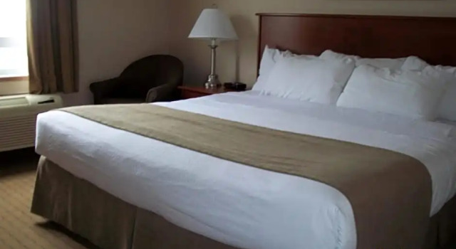 Двухместный полулюкс Days Inn by Wyndham Moose Jaw