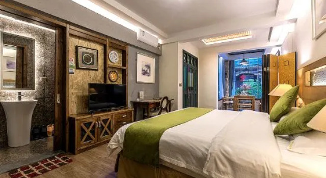 Люкс Deluxe Huirui Hongcun Huizhou style famous homestay