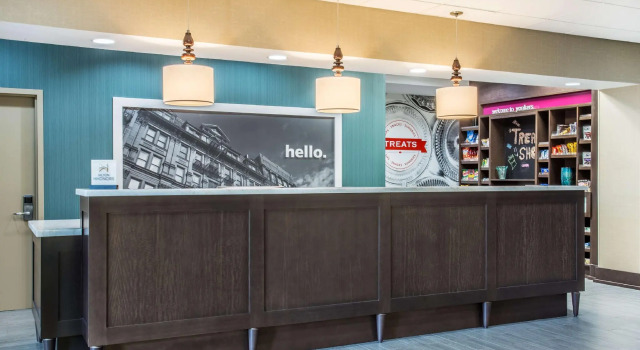 Hampton Inn & Suites Yonkers - Westchester, Buchen Sie Hotel Yonkers Westchester County
