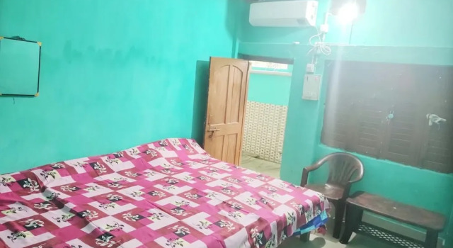 Четырёхместный номер Deluxe Goroomgo Parwati Kutir Deoghar