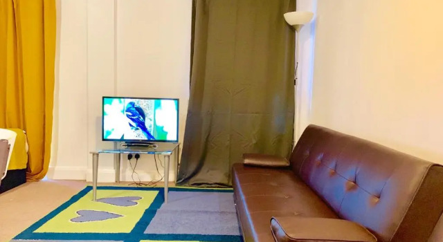 2 Bedrooms Modern Central London Apartment, Full Kitchen, 5 minutes Tube Station, Забронировать Апартаменты/квартира Отели Большого Лондона с завтраком, Завтраки