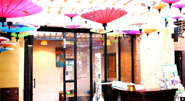 Кровать в общем номере Z's Hostel at Tha Phae Gate