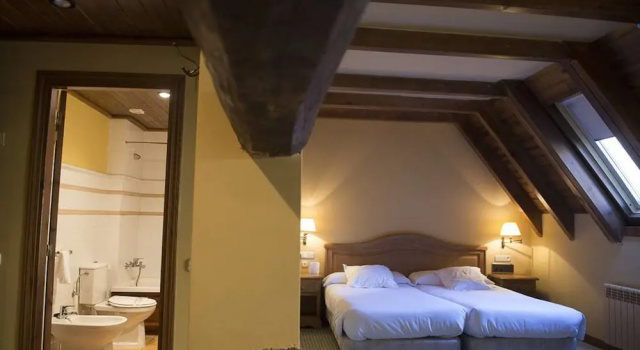 Четырёхместный номер Standard Hotel Chalet Bassibe
