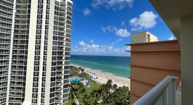 Апартаменты Areia Azul Aparts Miami